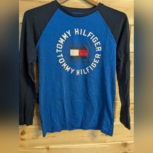 Tommy Hilfiger Big Boys Large 16/18 Long sleeve Shirt, Blues/White/Logo